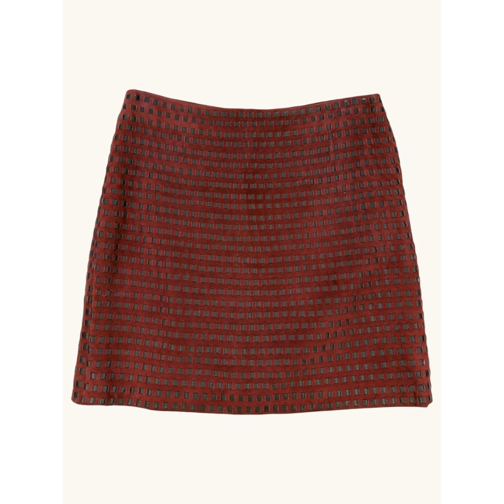 VS2 Victoria's Secret Burgundy Red Suede Leather Laser Cut Grid Mini Skirt 8